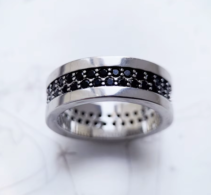 Classic Black Zirconia Band Ring | Night Collection