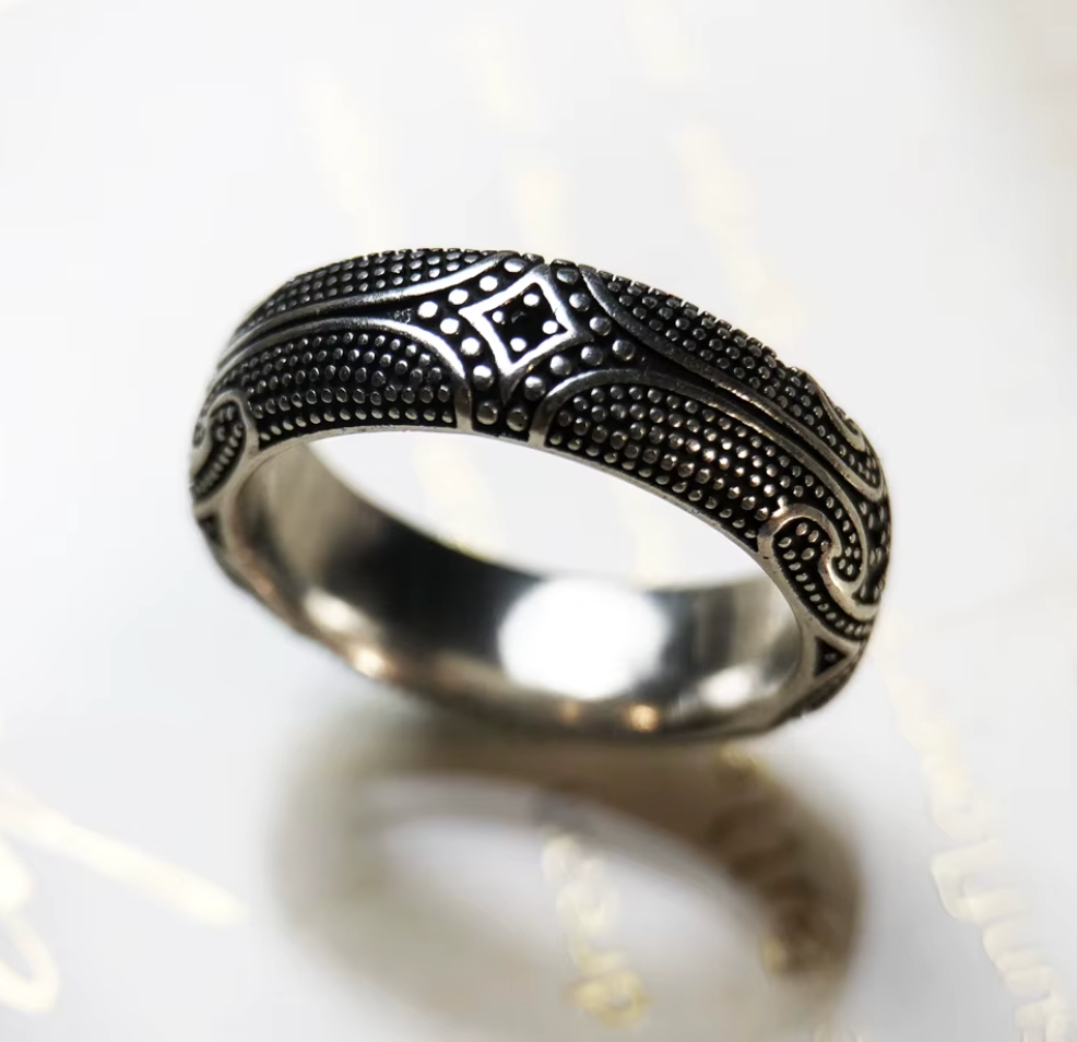 Maori Tattoo Ethno Band Ring | Night Collection