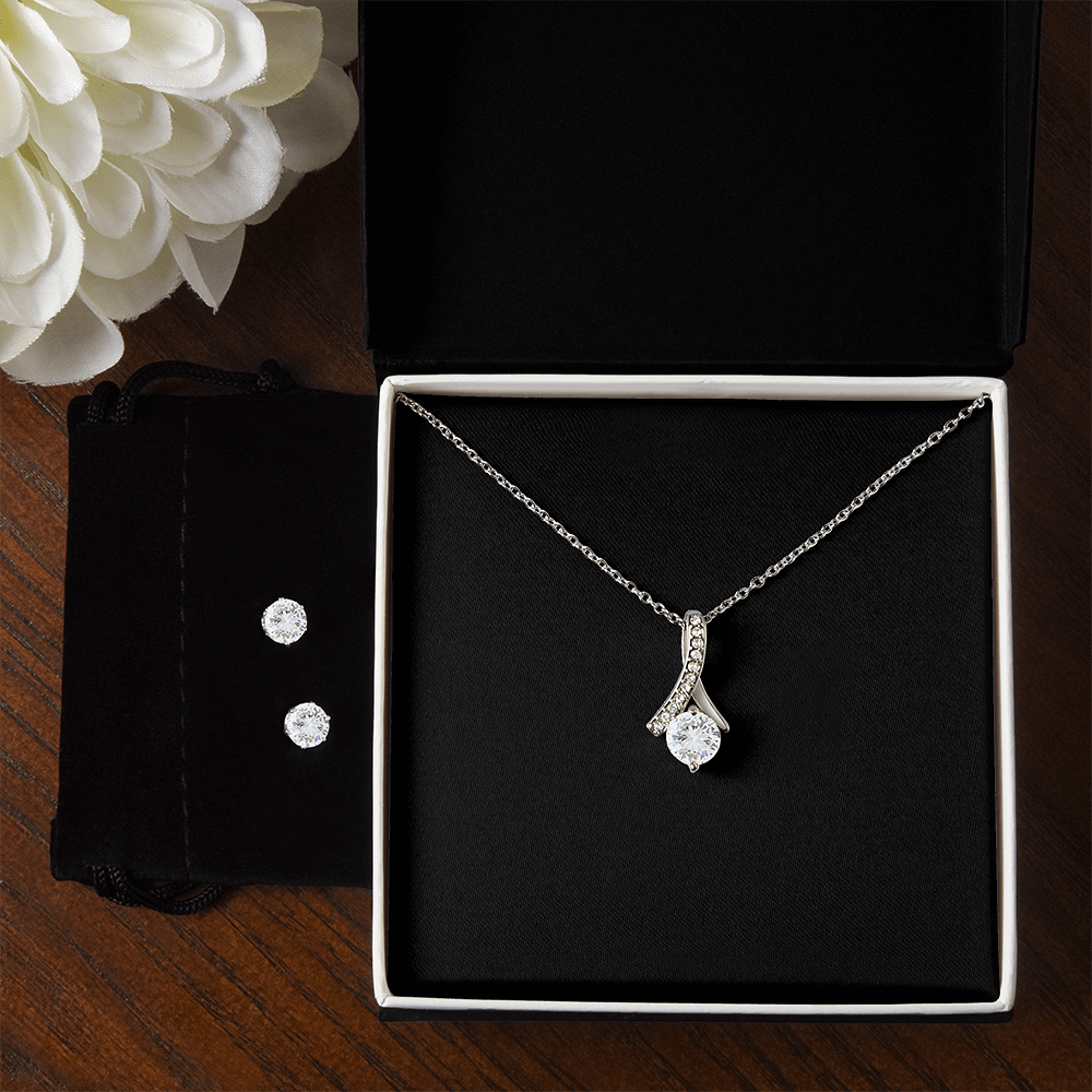 Alluring Beauty Necklace & Earring Set