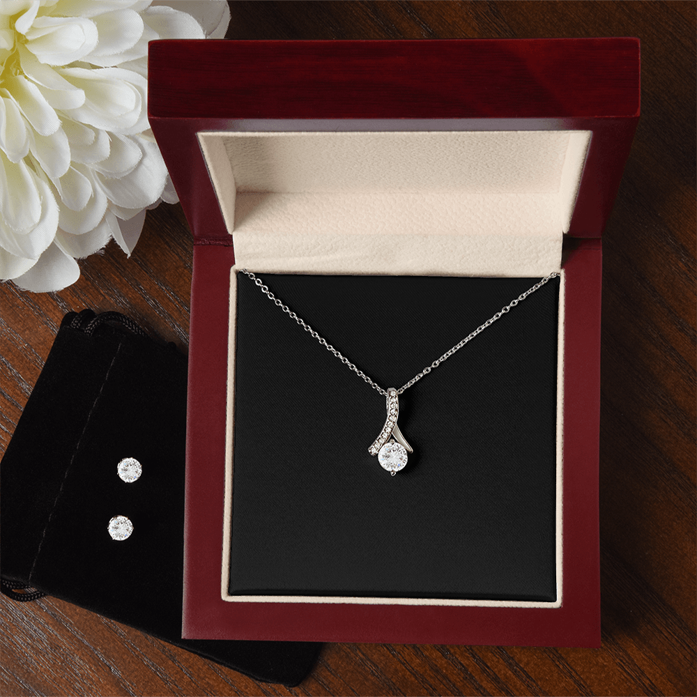 Alluring Beauty Necklace & Earring Set