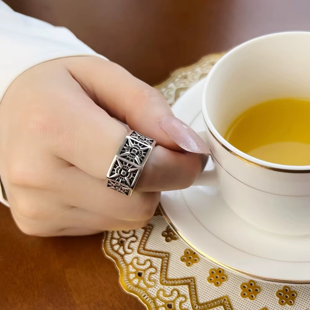 Compass Angular Black Ring in 925 Sterling Silver,Vintage Gift for Women Men,Europe Sign of Strength Winter Fine Jewelry